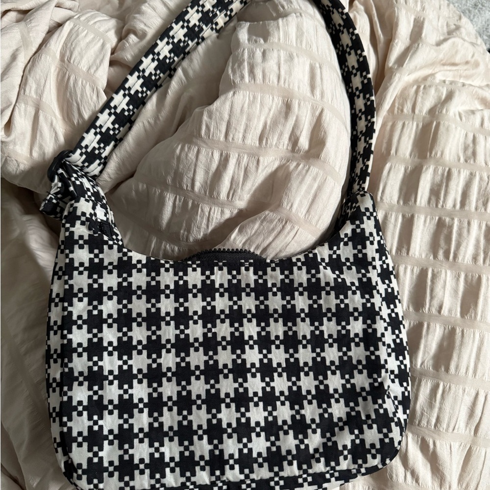 Baggu Mini Nylon Shoulder Bag